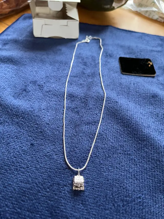 Silver Ring in a Box Necklace in Jewellery & Watches in Ottawa - Image 5