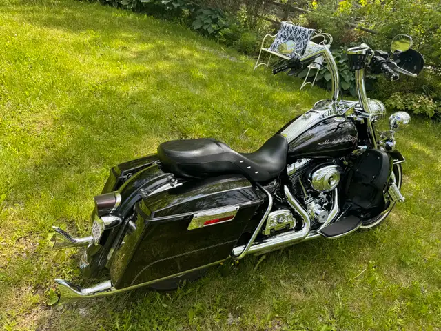 2012 Road King in Touring in Bedford - Image 9