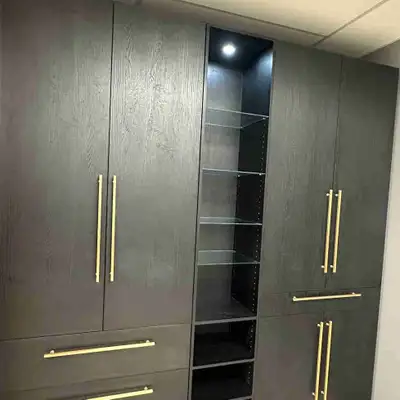 garde-robe , View more