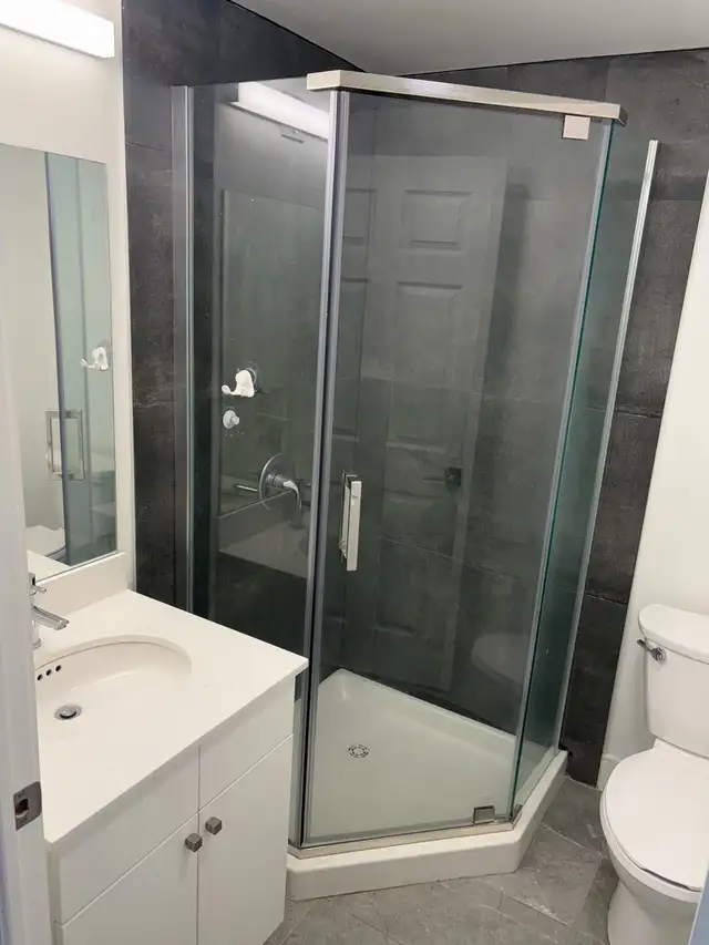 2br 2 bath fresh painted brantford condo  in Long Term Rentals in Brantford - Image 10