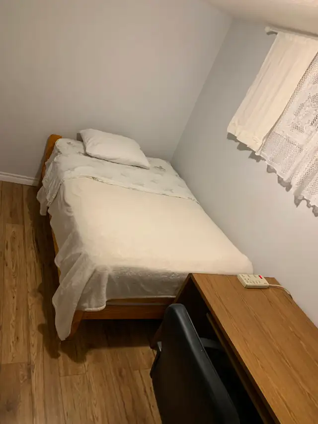 Best room price next to Wilfrid Laurier/U of Waterloo/ Conestoga in Room Rentals & Roommates in Kitchener / Waterloo - Image 3
