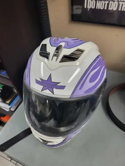 Icon Helmet. Size XL. Good condition. Make me an offer