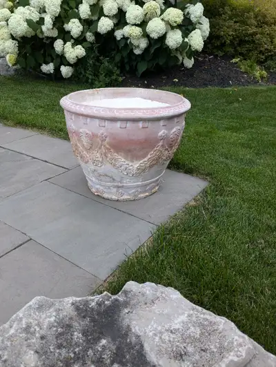 Clay pot, View more