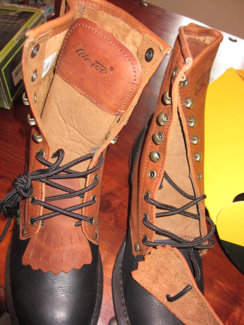 Brand New Ad Tec Women's 8" Packer Black/ Brown SIZE 9.5 in Women's - Shoes in London - Image 3