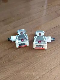 Clipless pedals vintage racing