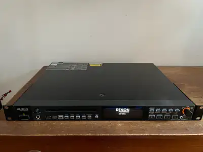 Lecteur CD DENON 501 C, View more