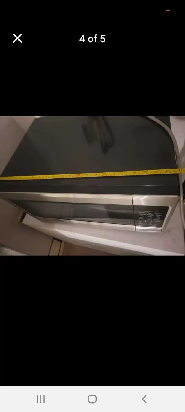 Lg microwave in Microwaves & Cookers in City of Toronto - Image 3