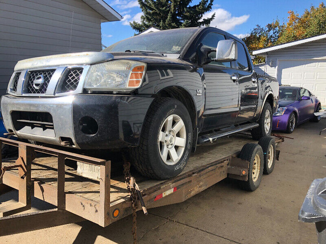 2004 Nissan Titan parting out in Engine & Engine Parts in Strathcona County - Image 2