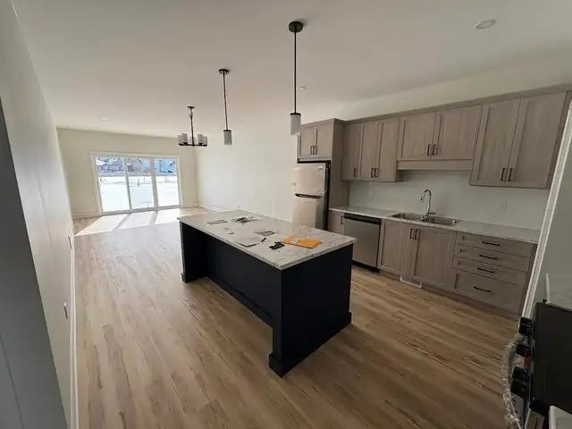 3 beds apartment for rent 1 Sept. New construction in Casselman