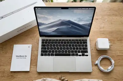 Apple MacBook Air 15" M3 (2024) Silver, 100% Battery, View more