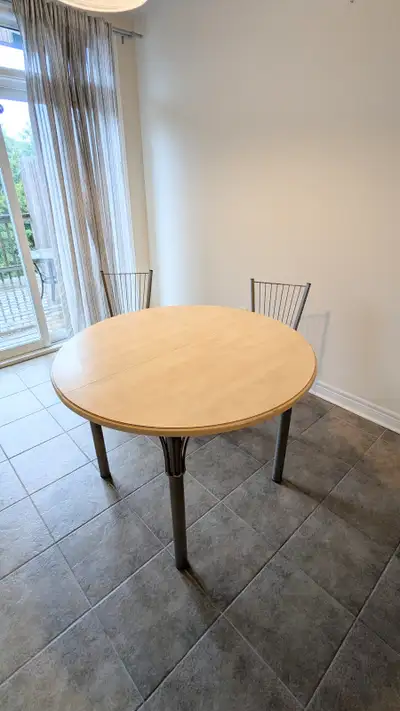 Expandable Dining Table & 4 Chairs Set – Excellent Condition, View more