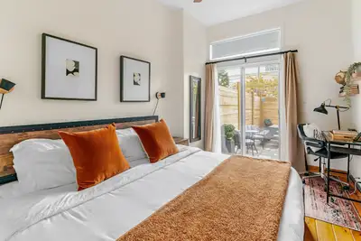 Fully Furnished 3 Bedroom Apartment