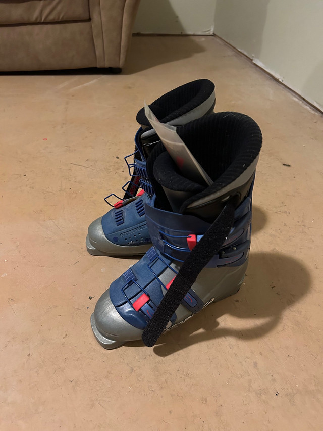 New Nordica Vertech 65 Downhill Ski Boots 26.5 in Ski in Bedford