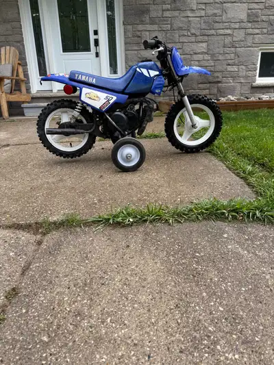 Runs great. Ready to ride. Comes with training wheels.