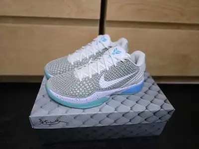 Kobe 6 Back to the Future size 8.5, View more