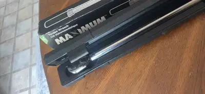 Brand new, never used MAXIMUM 1/2-inch drive click-style torque wrench. Still in the original box wi...