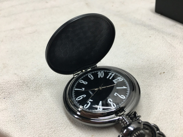 Black Hunter Case Pocketwatch in Case in Jewellery & Watches in St. Catharines - Image 4