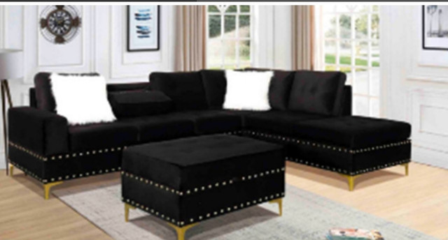 7 seater sofa for sell black colour velvet in Couches & Futons in Kitchener / Waterloo