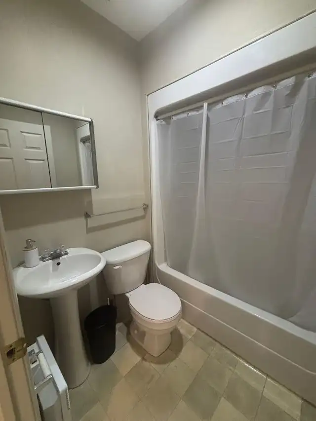 1-Bedroom Apartment for Long-Term Rent – Clean & Comfortable in Long Term Rentals in Charlottetown - Image 5