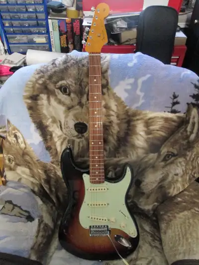 Fender Stratocaster 60's Partscaster with Soft Case!, View more