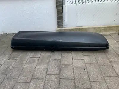 Conteneur de Rack à Ski 150$, View more