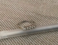 White gold diamond ring - 5 in a row 14 kt - appraised