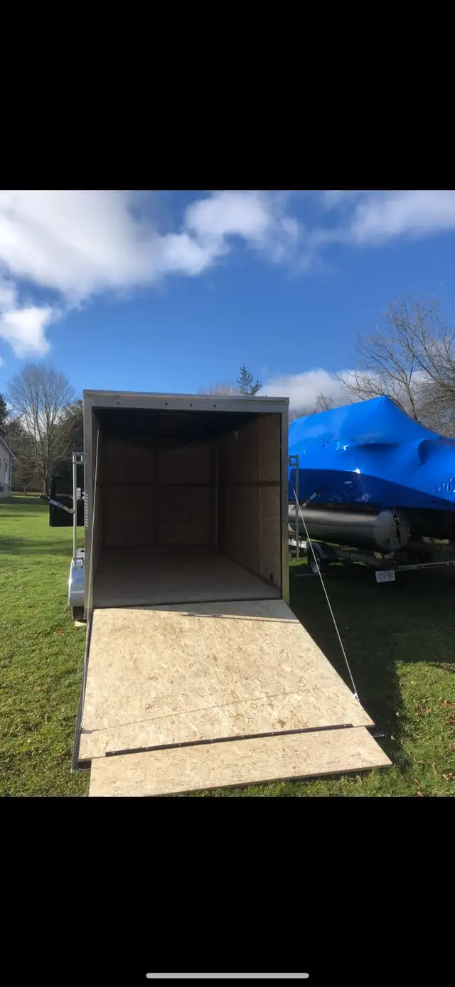 2022 Weber 14’ enclosed  in Cargo & Utility Trailers in Kingston - Image 4