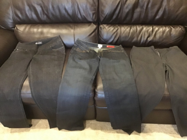 Women’s jeans in Women's - Bottoms in Winnipeg