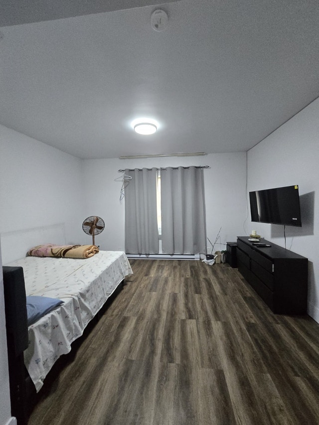875 Rue Jarry Apartments for rent — photo 2