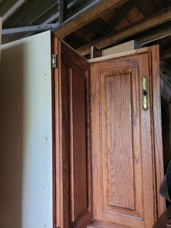Free kitchen cabinets | Cabinets & Countertops | St. Catharines | Kijiji