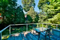 4 Beds 2 Baths Apartment (Outremont)