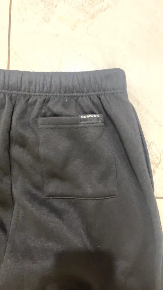 black baggy sweatpants in Men's in Mississauga / Peel Region - Image 7