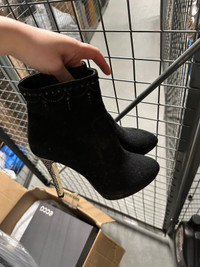high heel  size 6.5 