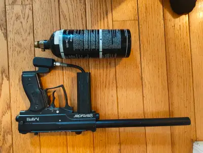 Spyder MR1 paint gun & Co2 tank (20oz/ capacity) O.B.O.️, View more