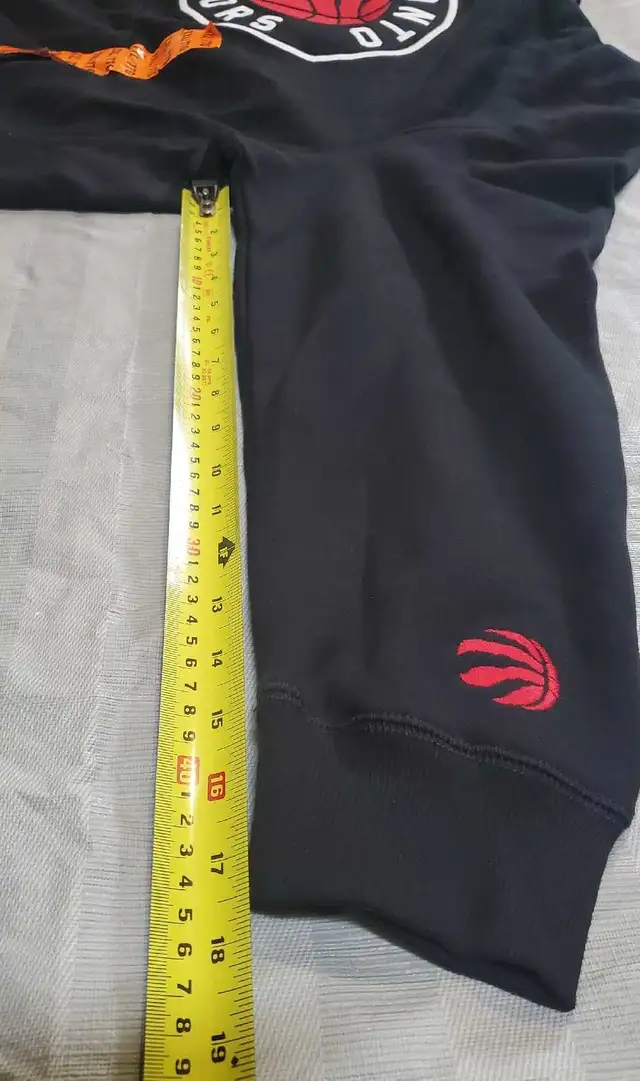 2 New Toronto Raptors embroidered hoodies sz XXL in Men's in City of Toronto - Image 10
