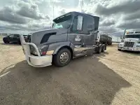 2015 Volvo VNL 630 heavy duty truck
