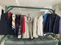 MEN'S     DRESS JACKETS  MANY NEVER BEEN USED