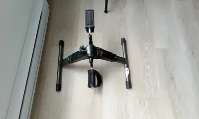 Pédalier d'appartement écran LCD, View more