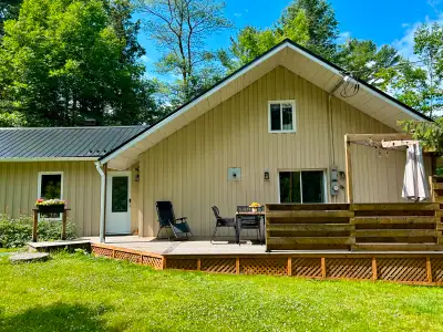 Maison de 3 chambres en nature à louer au Lac Brompton, View more