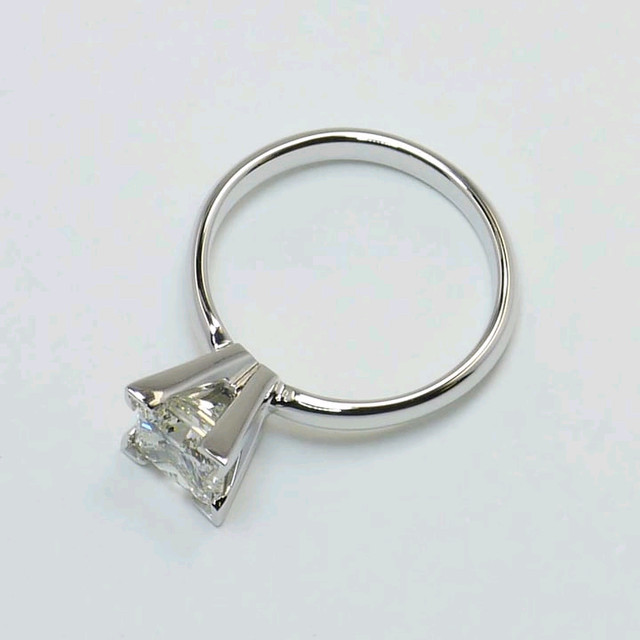 1.01 Ct Princess cut Lab Created Diamond Engagement Ring, G-VS1 in Jewellery & Watches in Mississauga / Peel Region - Image 4