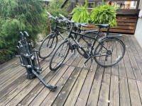 2 vélo hybride Trek avec rack pour véhicule en bonne condition 