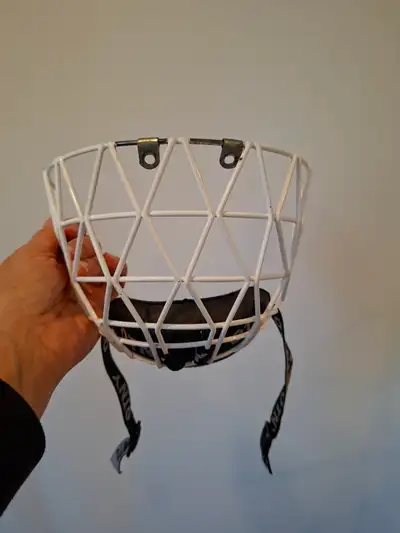 Free Youth Tyke Ringette White Face Mask/Cage, View more
