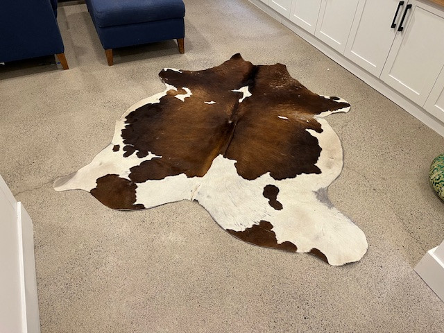Authentic REAL Cow Hide Rug in Rugs, Carpets & Runners in City of Toronto