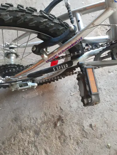 Kids 20" bike, View more