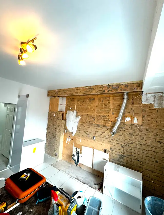 PRIX RAISONABLE MENUISIER EN RÉNOVATION514-292-4829 50$/hr in Renovations, General Contracting & Handyman in City of Montréal - Image 4