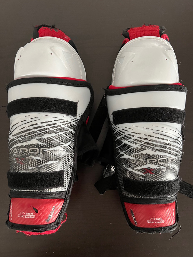 Hockey Elbow Pads and Shin Pads in Hockey in Mississauga / Peel Region