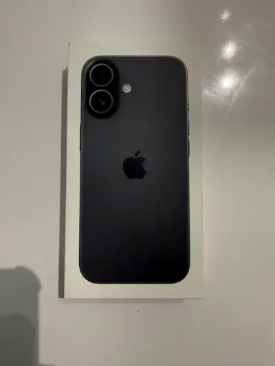 BRAND NEW IPHONE 17 256GB UNLOCKED $1000 FIRM, View more