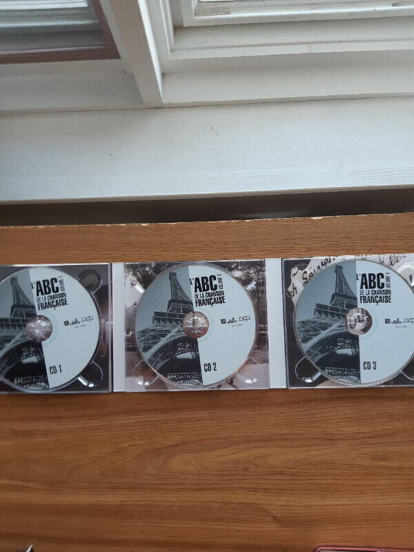 Coffret de musique L'ABC De La Chansons Française Music Box dans CD, DVD et Blu-ray  à Lévis - Image 3