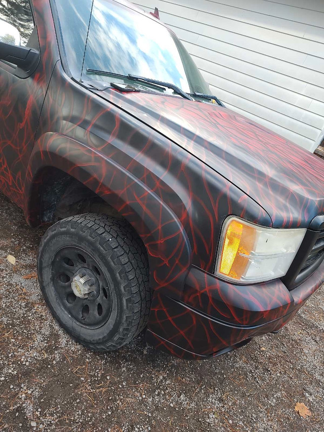 09 GMC SIERRA CUSTOM PAINT in Cars & Trucks in Markham / York Region - Image 2