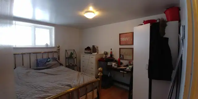 A pied Cégep Garneau et Université pour étudiant(e) non fumeur